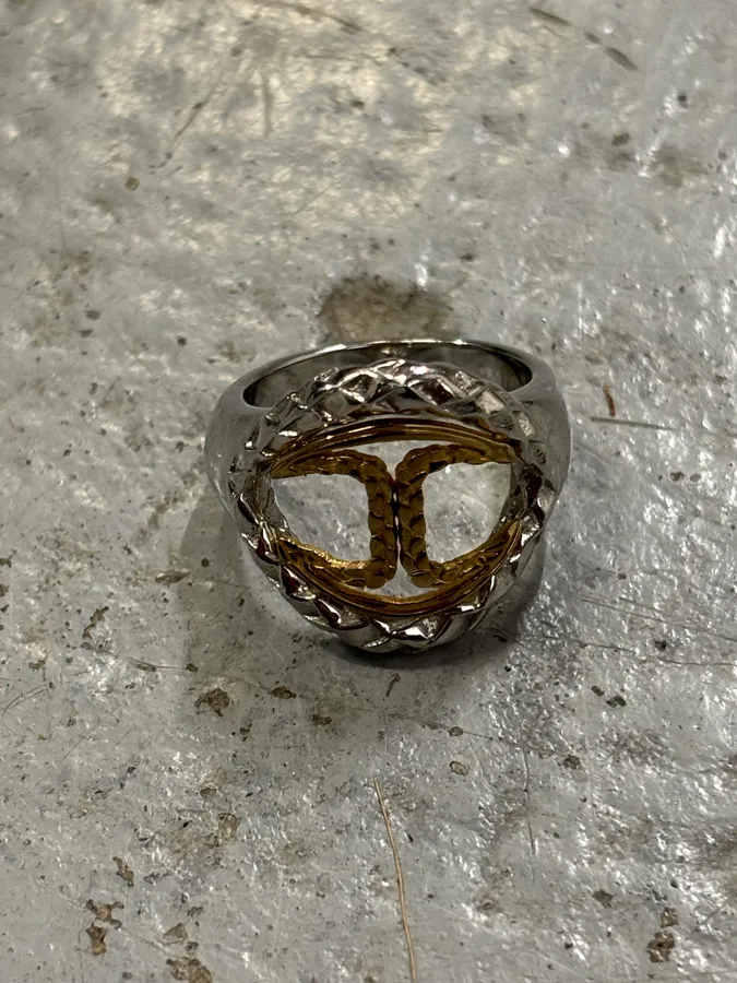 2000s Cavalli Two-Tone Silver Gold Textured Statement Ring - Image 2