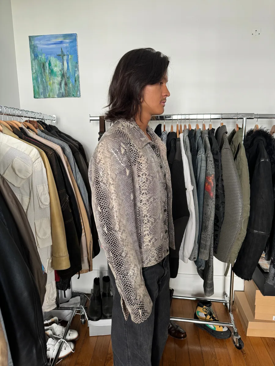 2000s Cavalli Varnished Python Skin Grey Leather Jacket - Image 6