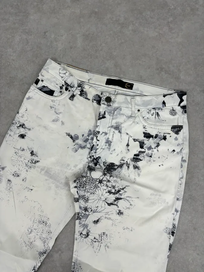 2000s Cavalli White Floral Obscure Cozy Pants - Image 5