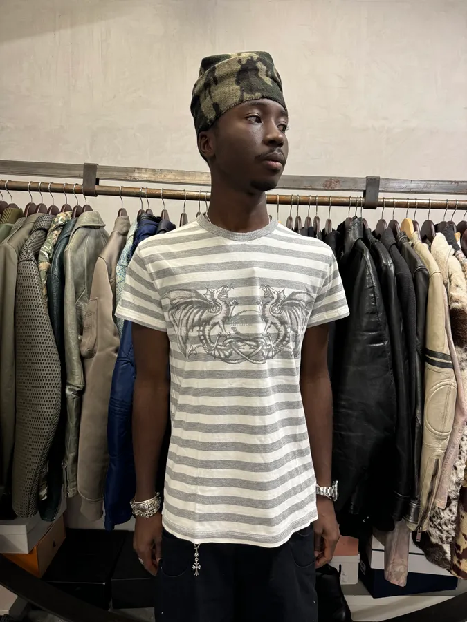 2000s Cavalli White & Grey Dragon Striped T-Shirt - Image 2