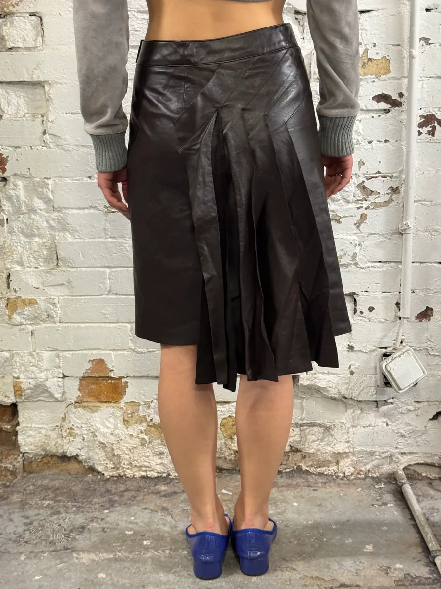 2000s Chanel Brown Leather Asymmetric Fringe Skirt - Image 4