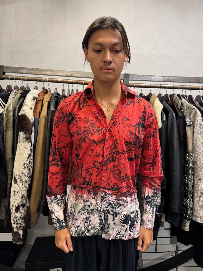 2000s Christian Lacroix Asian Word Red Shirt - Image 2
