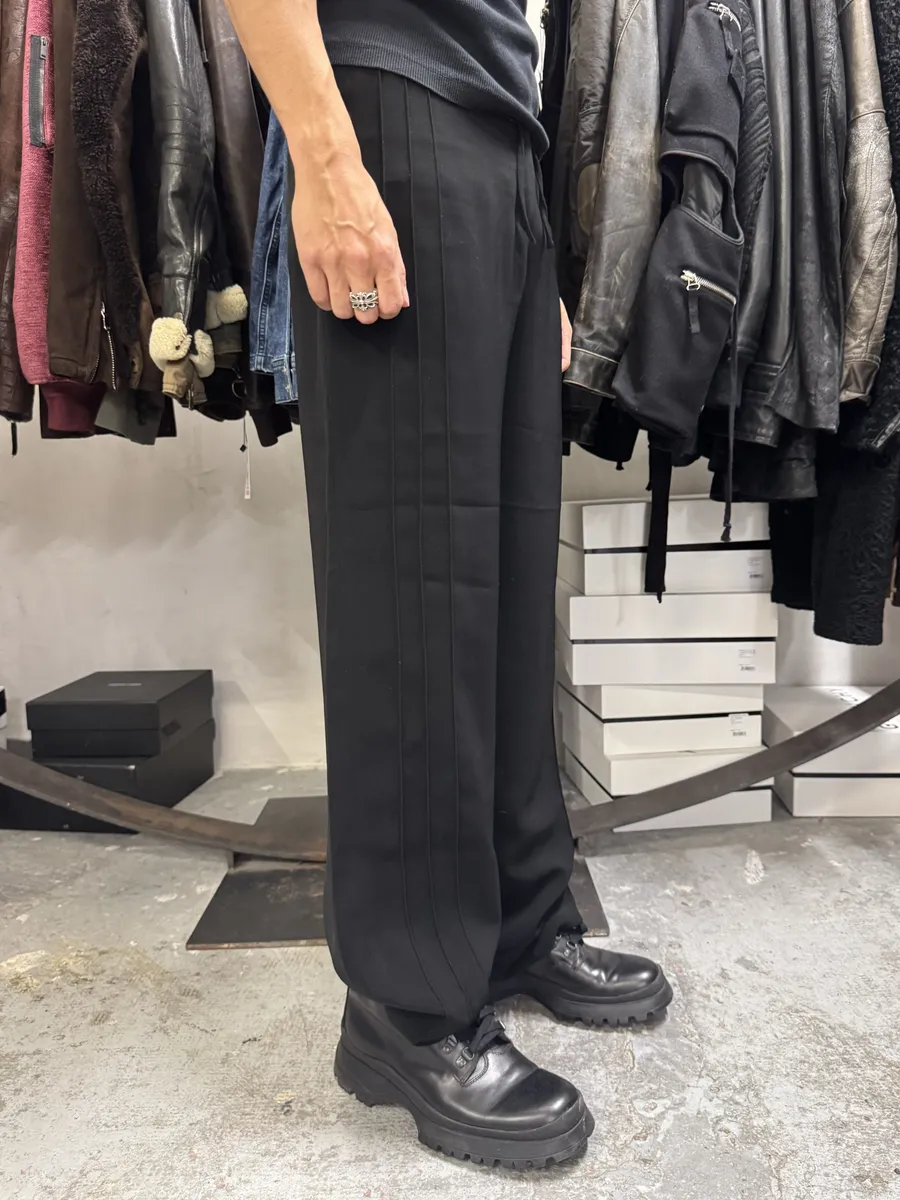 2000s Claude Montana Black Lines Sweatpants - Image 3