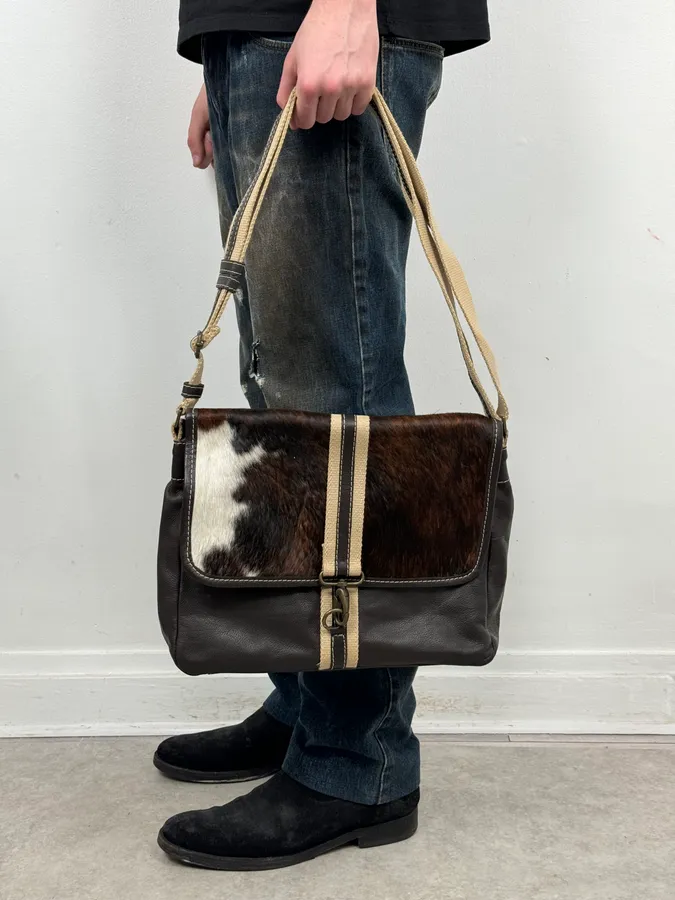 2000s Cow Pony Hair Leather Shoulder Bag - Image 3