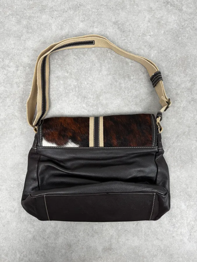 2000s Cow Pony Hair Leather Shoulder Bag - Image 4