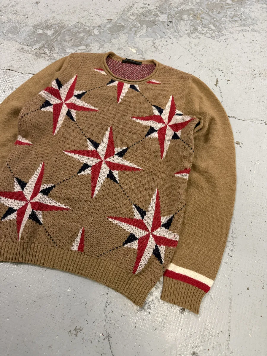 2000s Daniele Alessandrini Camel Wool Stars Propaganda Sweater - Image 3