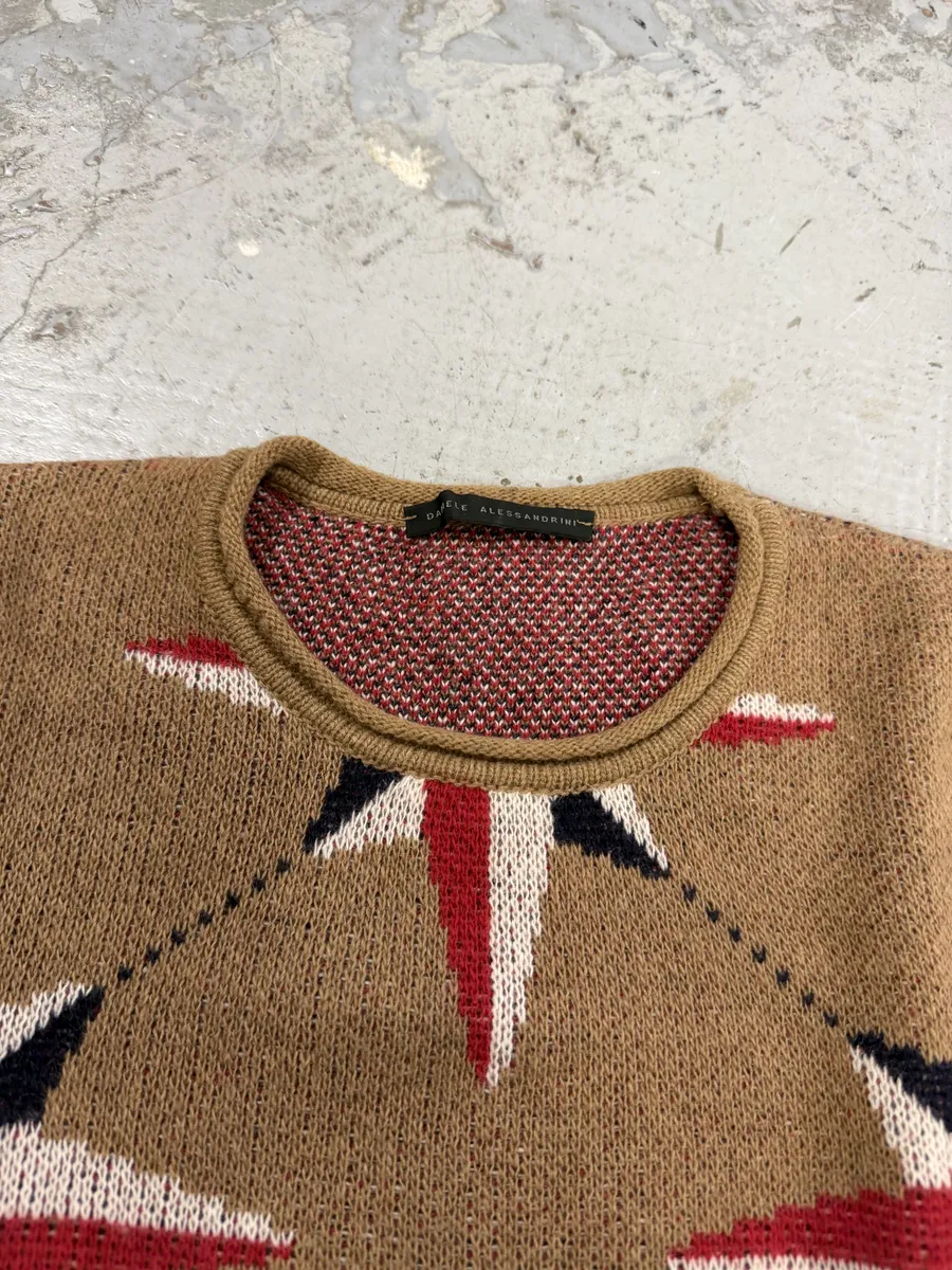 2000s Daniele Alessandrini Camel Wool Stars Propaganda Sweater - Image 7