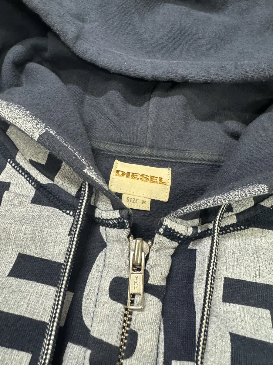 2000s Diesel 3D Logo Minimal Movement Navy White Sweater - Image 5