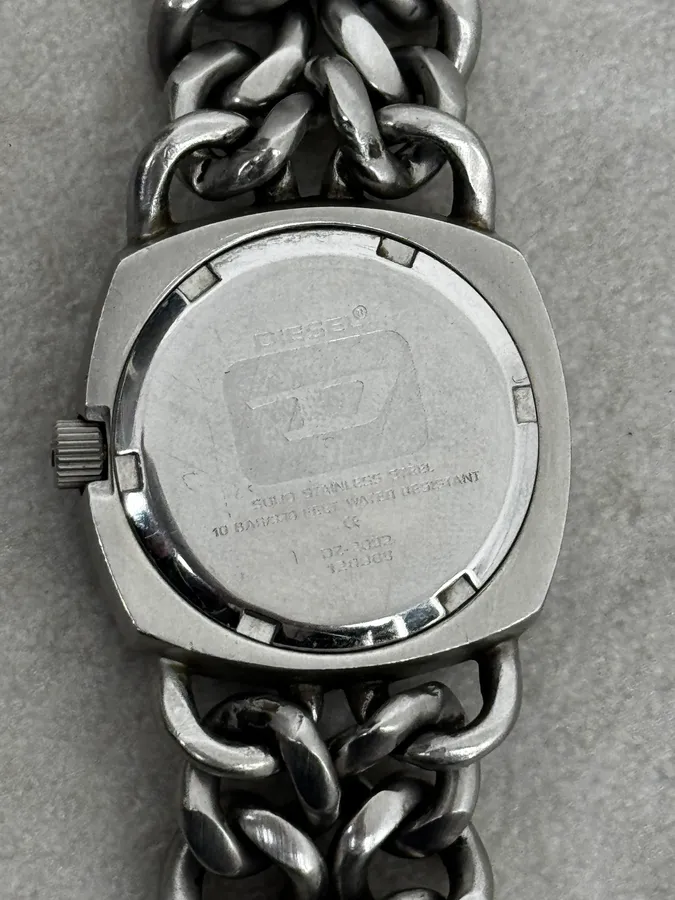 2000s Diesel Avant-Garde Chain Watch - Image 4