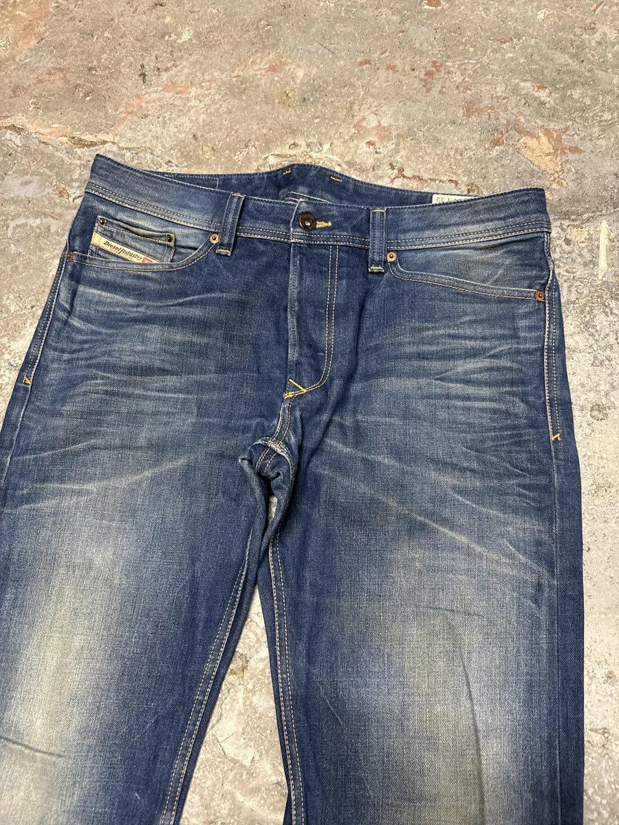 2000s Diesel Blue Faded Denim Jeans - Image 8