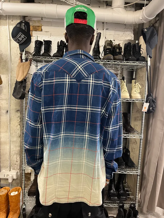 2000s Diesel Blue Gradient Shirt - Image 3