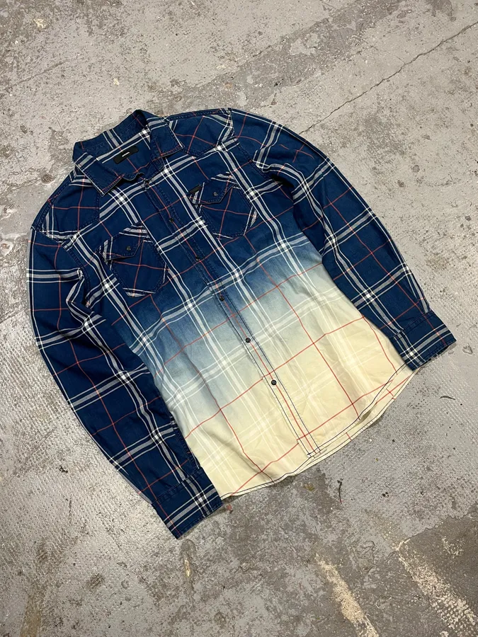 2000s Diesel Blue Gradient Shirt - Image 4