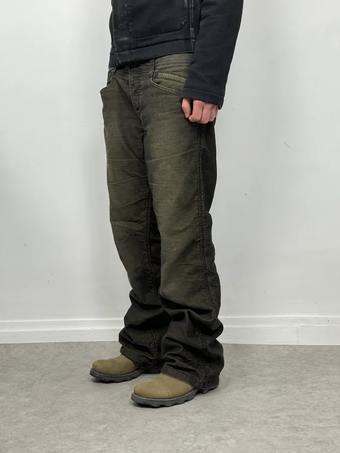 2000s Diesel Faded Black Grey Denim Pants - Image 4