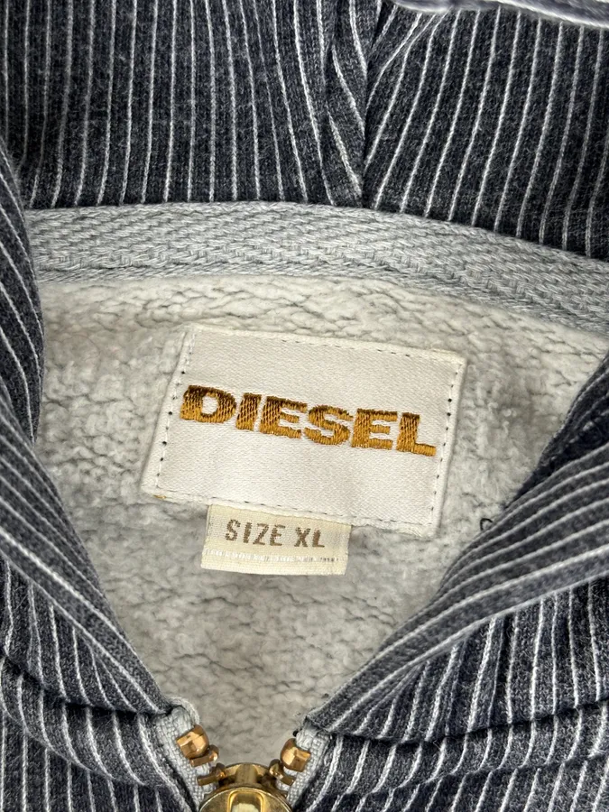 2000s Diesel Grey Striped Cozy Zip-up Hoodie - Image 11