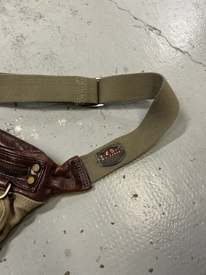 2000s Diesel Military Multi-Pocket Beige Waist Bag - Image 7