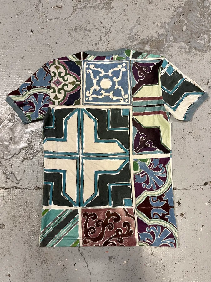 2000s Dolce & Gabbana Artisanal Art Print T-Shirt - Image 6