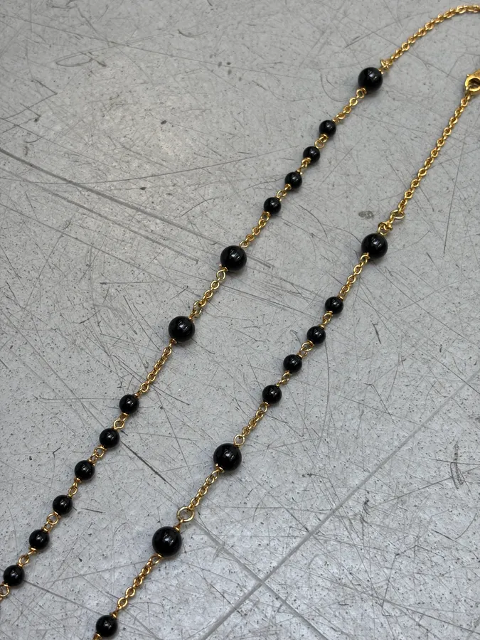 2000s Dolce & Gabbana Beaded Virgin Mary Medallions Rosary Necklace - Image 5
