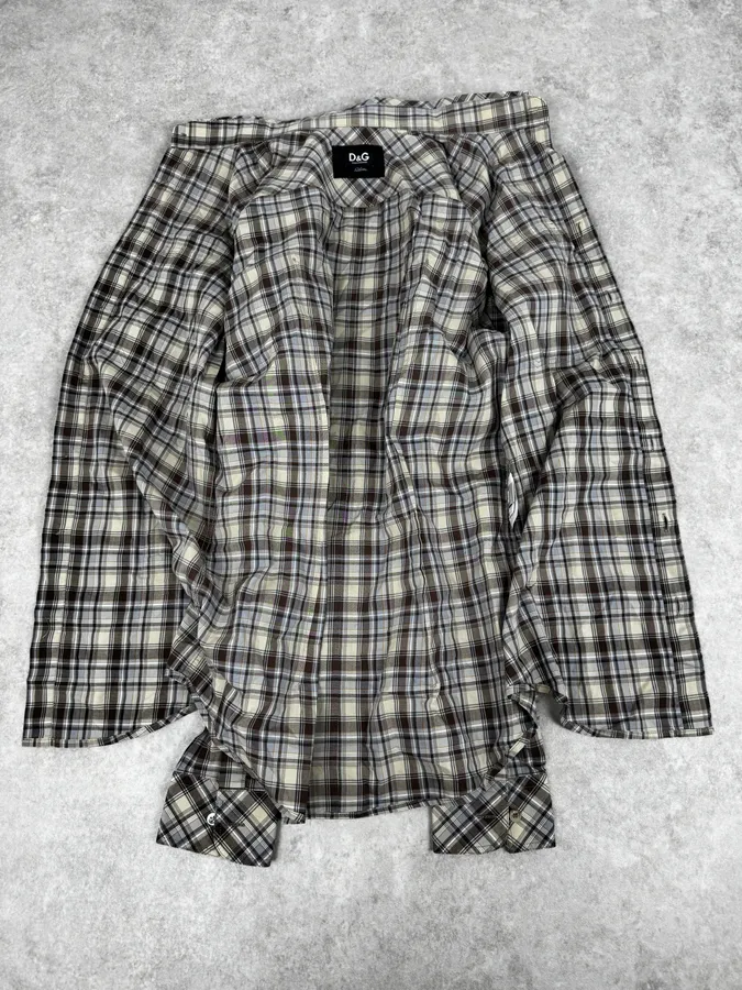 2000s Dolce & Gabbana Beige Cargo Checkered Shirt - Image 7