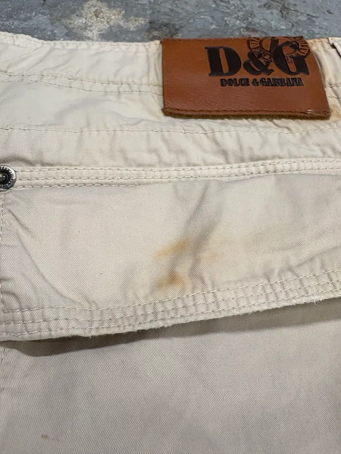2000s Dolce & Gabbana Beige Cargo Short - Image 10