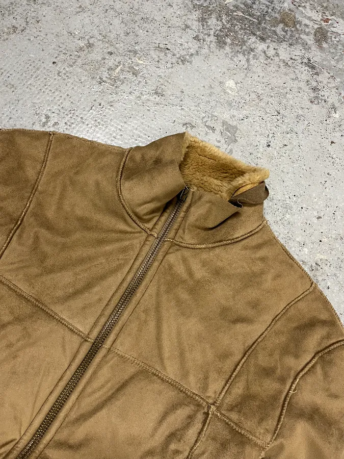 2000s Dolce & Gabbana Beige Shearling Jacket - Image 5