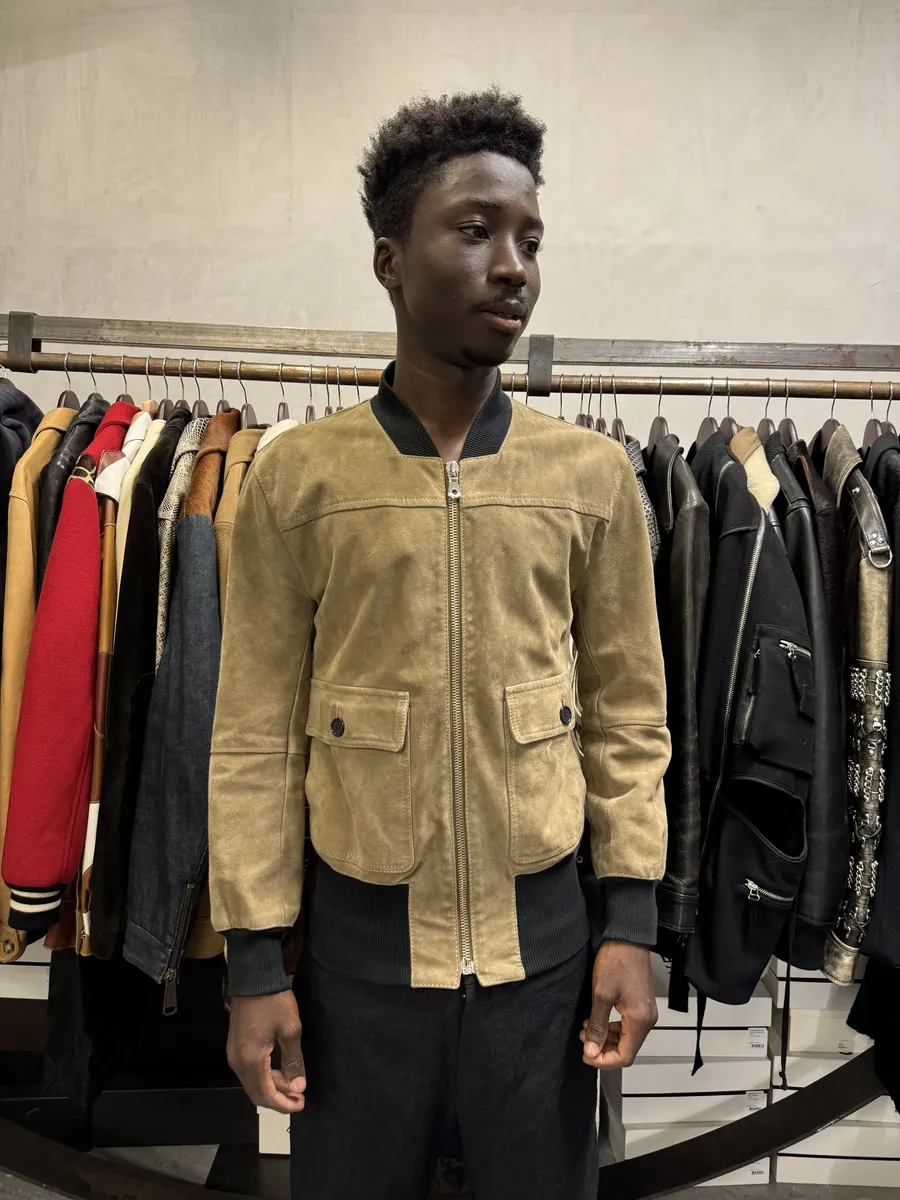 2000s Dolce & Gabbana Beige Suede Leather Jacket - Image 2