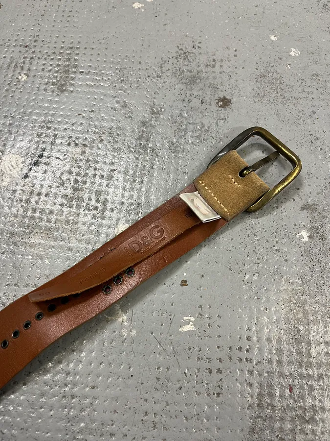 2000s Dolce & Gabbana Beige Suede Leather Studded Belt - Image 8