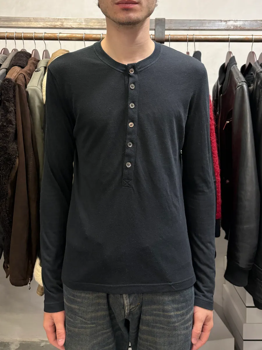 2000s Dolce & Gabbana Black Buttoned Henley Longsleeves - Image 2