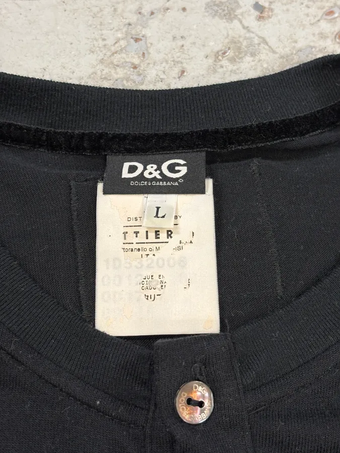 2000s Dolce & Gabbana Black Buttoned Henley Longsleeves - Image 8