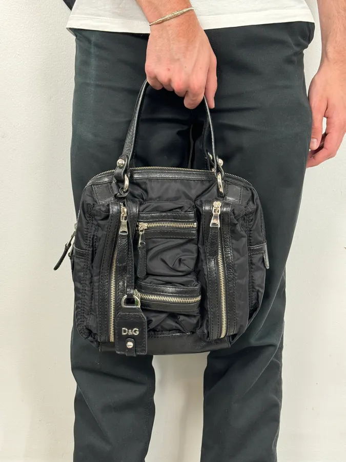 2000s Dolce & Gabbana Black Cargo Zip Handle Bag - Image 3
