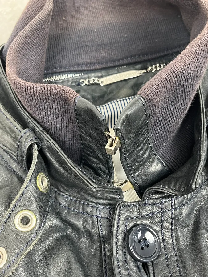 2000s Dolce & Gabbana Black Detachable Collar Leather Jacket - Image 9