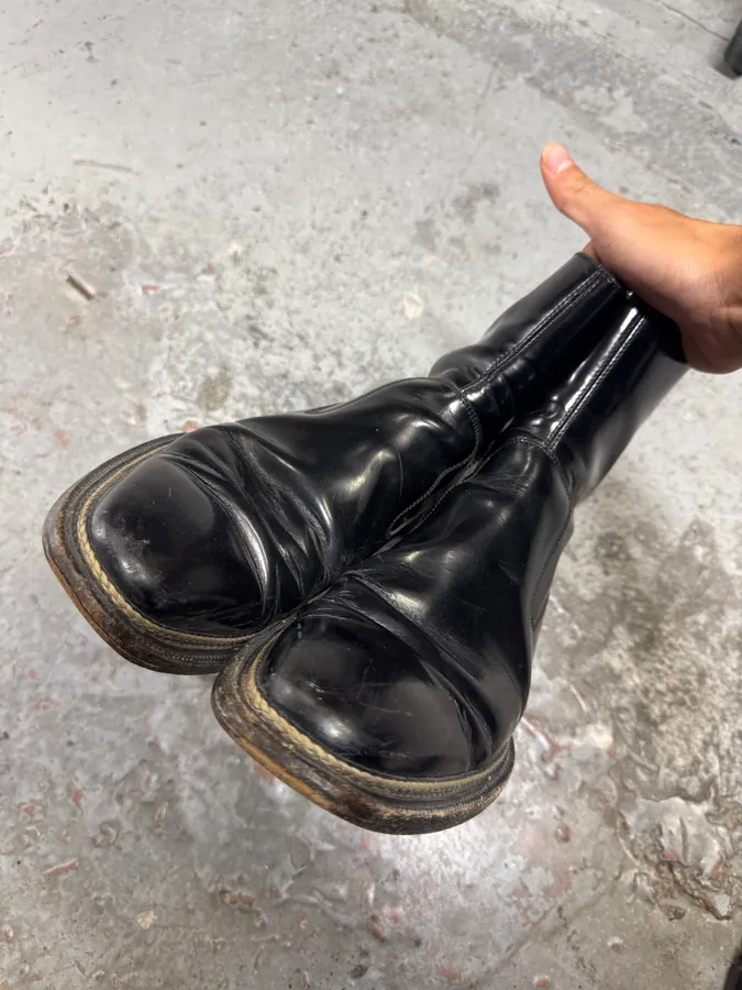 2000s Dolce & Gabbana Black Leather Ankle Boots - Image 4
