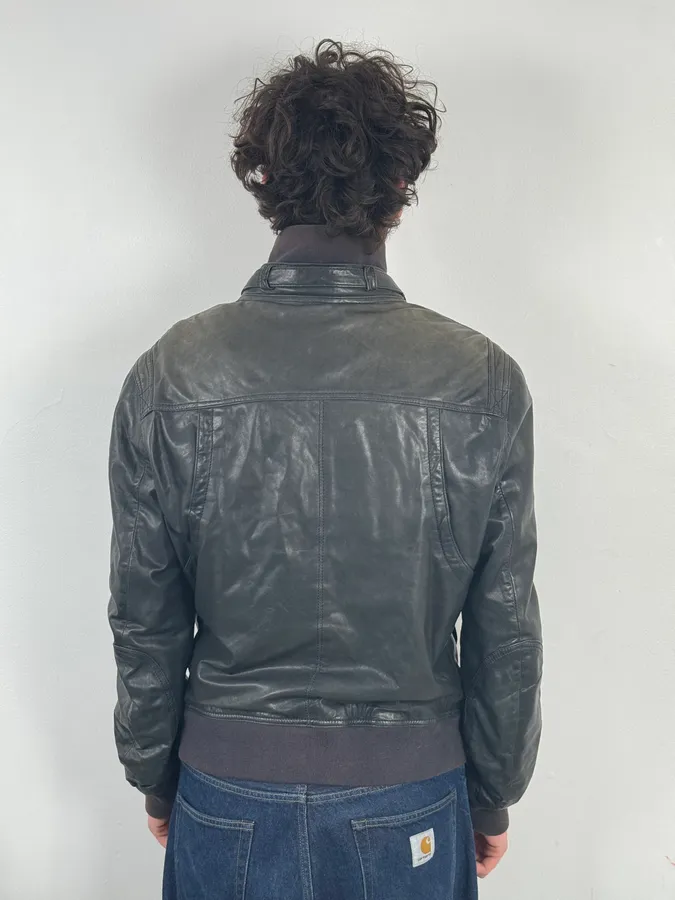 2000s Dolce & Gabbana Black Leather Buttoned Jacket - Image 3