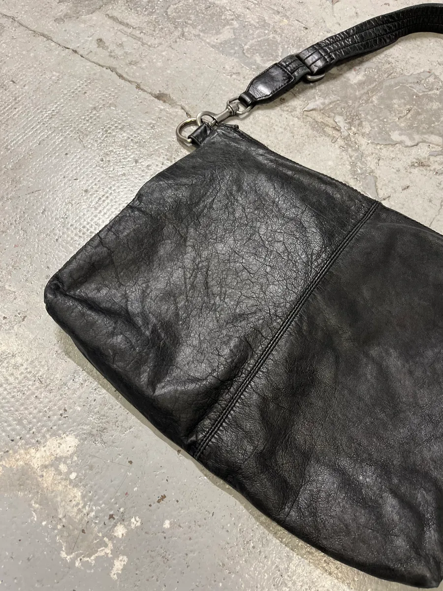 2000s Dolce & Gabbana Black Leather Cargo Shoulder Bag - Image 6
