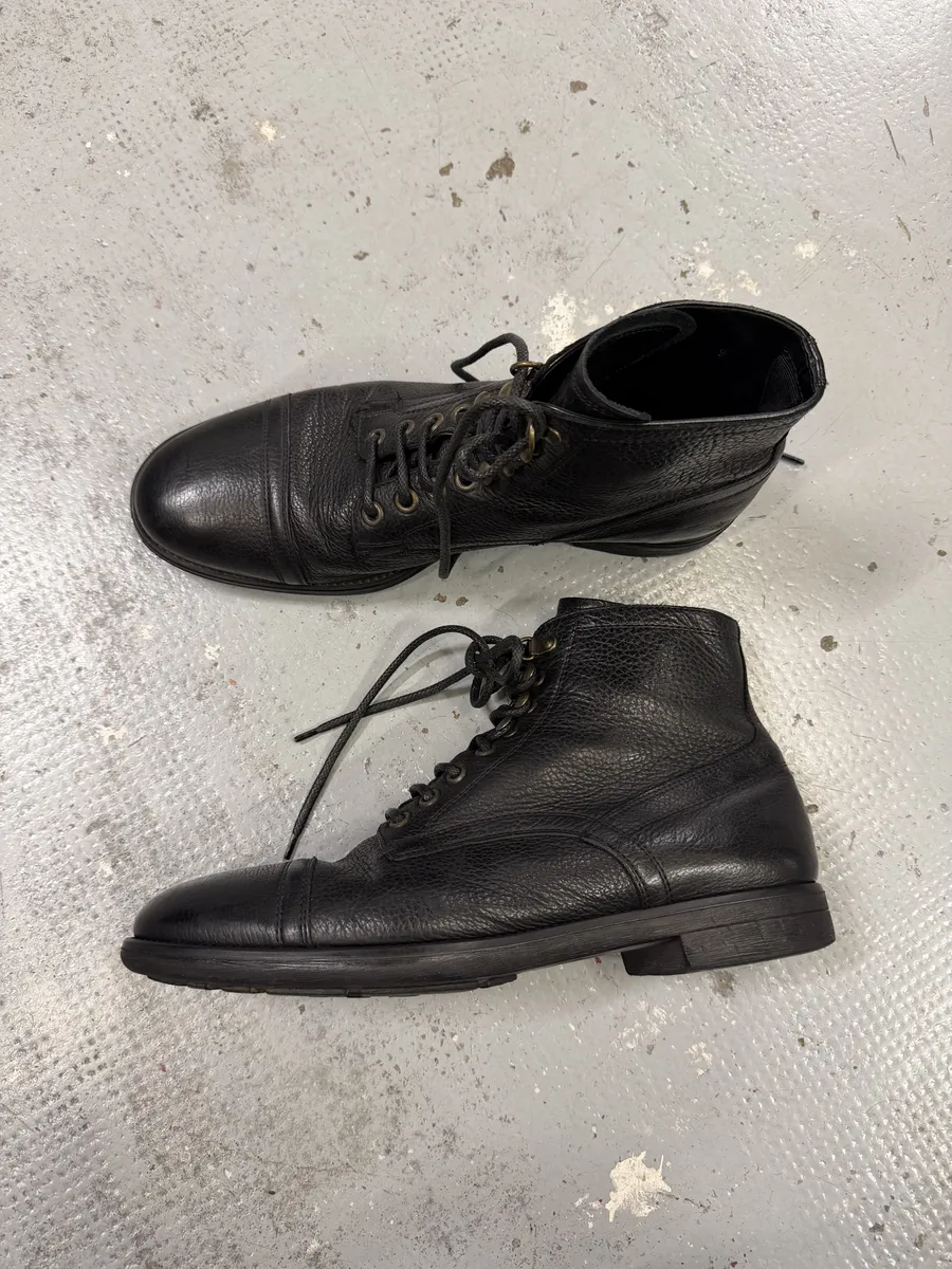 2000s Dolce & Gabbana Black Leather Combat Boots - Image 11