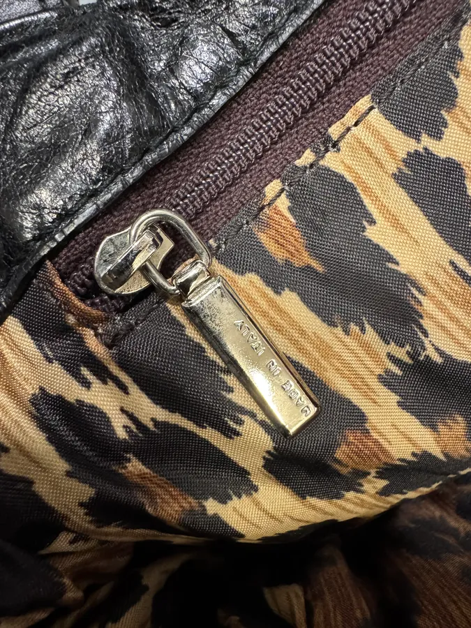 2000s Dolce & Gabbana Black Leather Metal Hook Handle Bag - Image 10