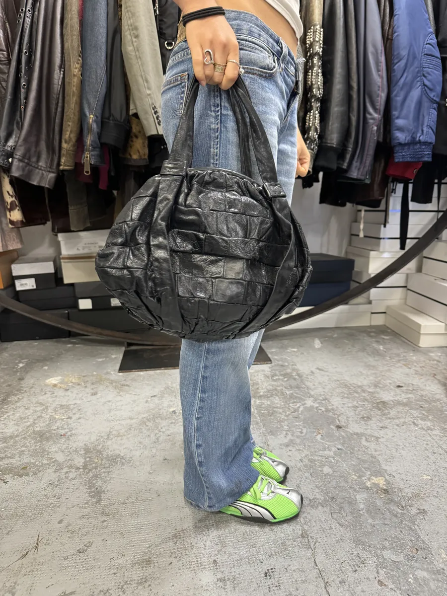 2000s Dolce & Gabbana Black Leather Patchwork Diana Handle Bag - Image 3