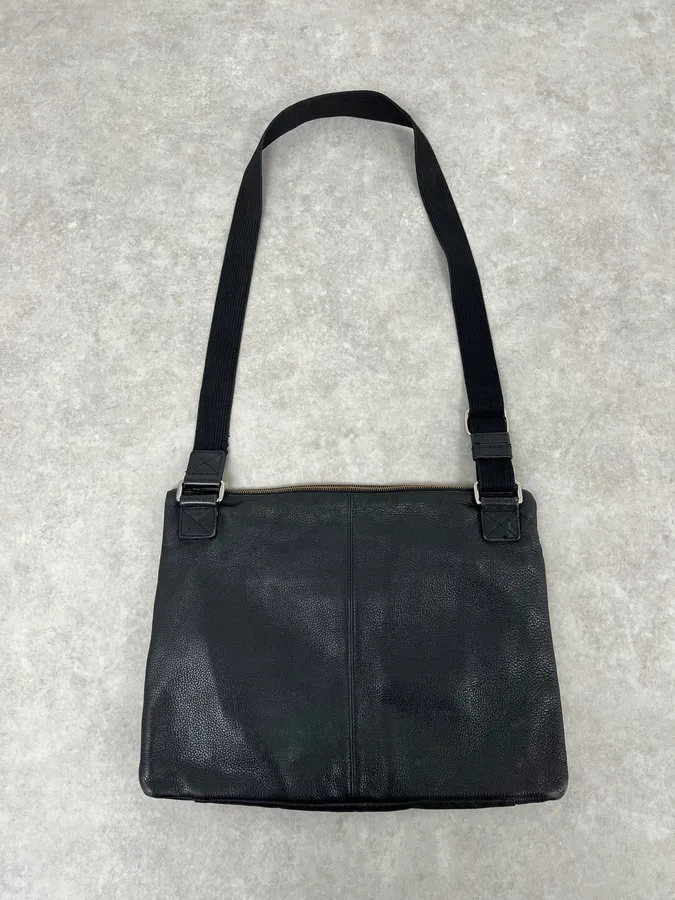 2000s Dolce & Gabbana Black Leather Shoulder Bag - Image 6