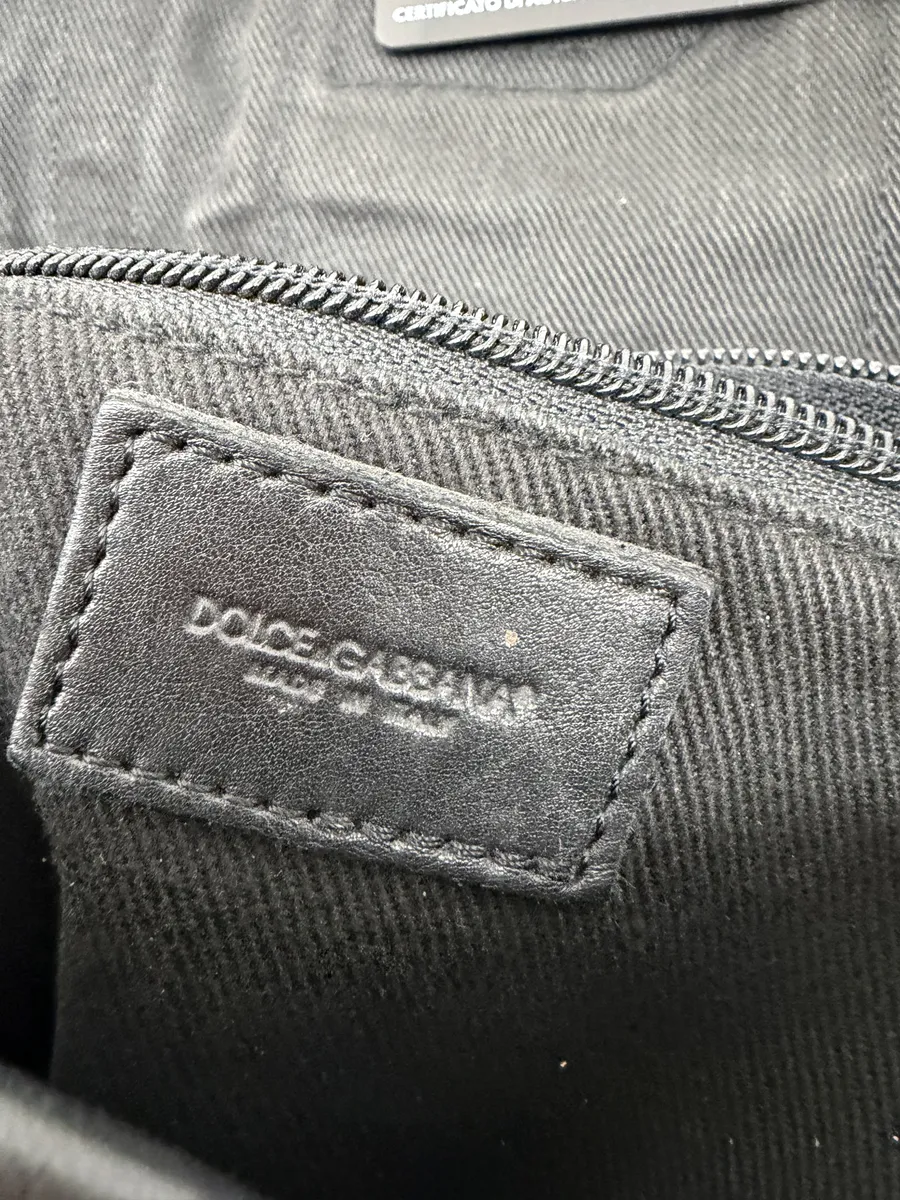 2000s Dolce & Gabbana Black Leather Shoulder Bag - Image 9