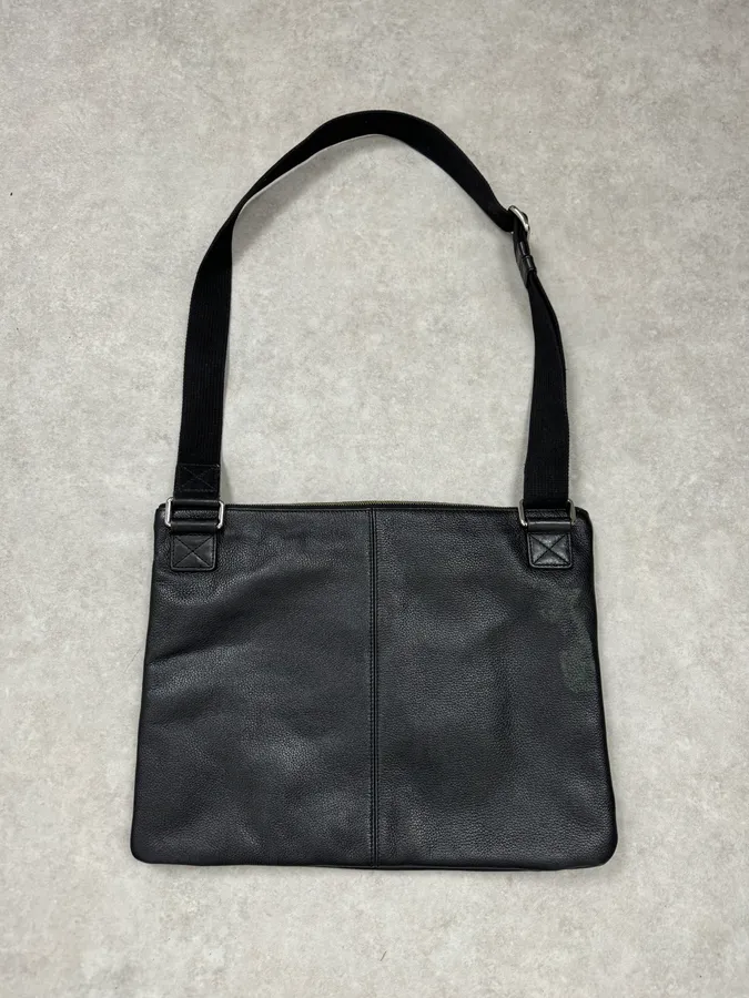 2000s Dolce & Gabbana Black Leather Shoulder Bag - Image 7