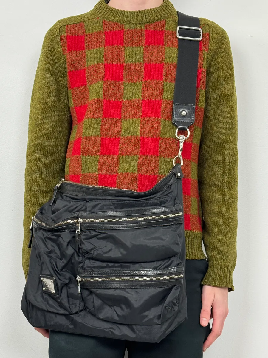 2000s Dolce & Gabbana Black Nylon Zip Cargo Shoulder Bag - Image 2