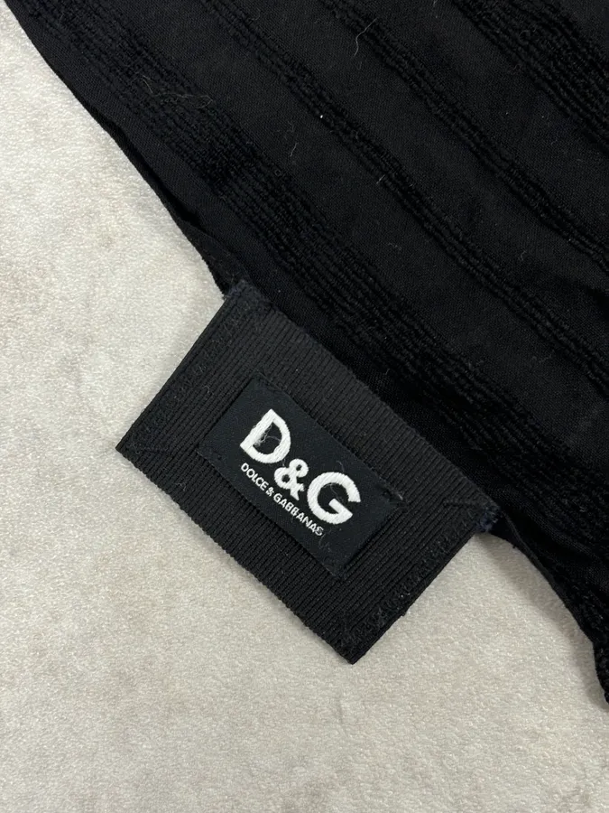 2000s Dolce & Gabbana Black Premium Scarf - Image 6