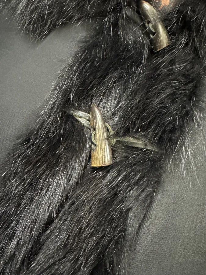 2000s Dolce & Gabbana Black Raccoon Fur Wool Jacket - Image 9
