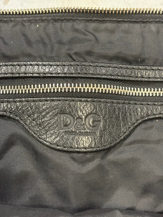 2000s Dolce & Gabbana Black Utility Shoulder Bag - Image 7