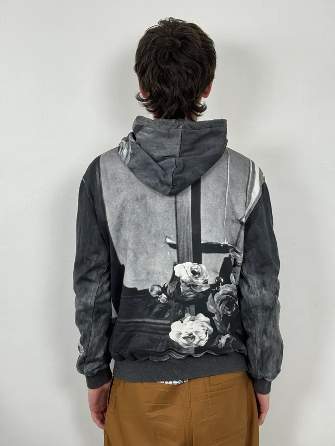 2000s Dolce & Gabbana Black & White Aged Cinema Graphic Hoodie - Image 3