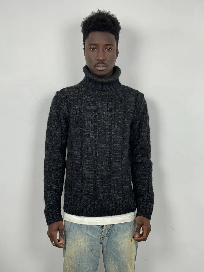 2000s Dolce & Gabbana Black Wool Turtleneck Sweater