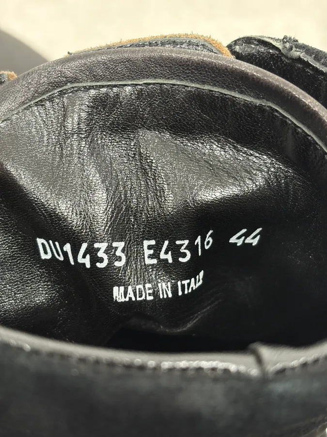 2000s Dolce & Gabbana Black Zip Combat Leather Boots - Image 11