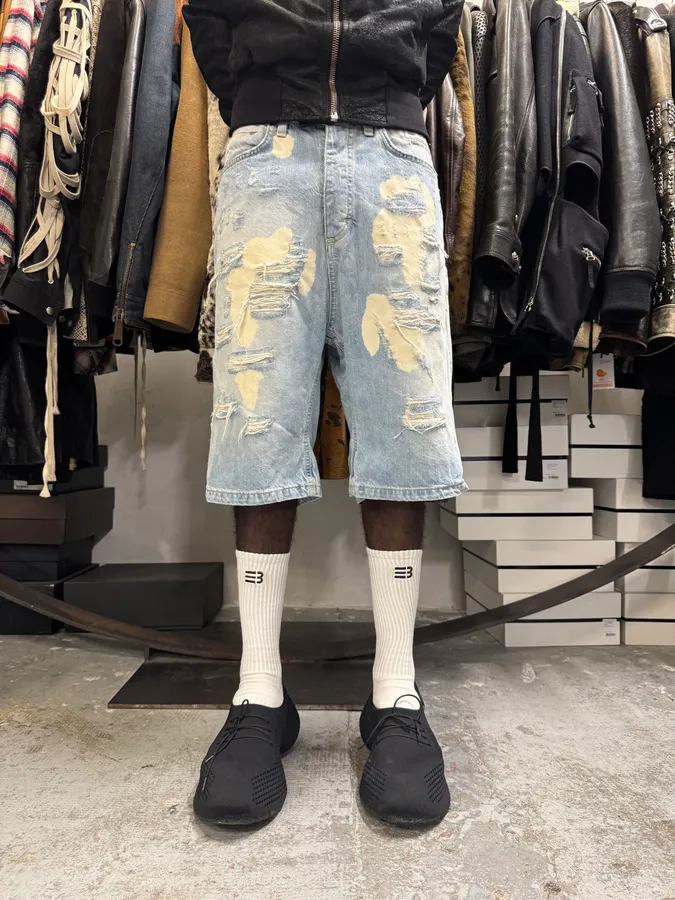 2000s Dolce & Gabbana Blue Distressed Denim Shorts - Image 2