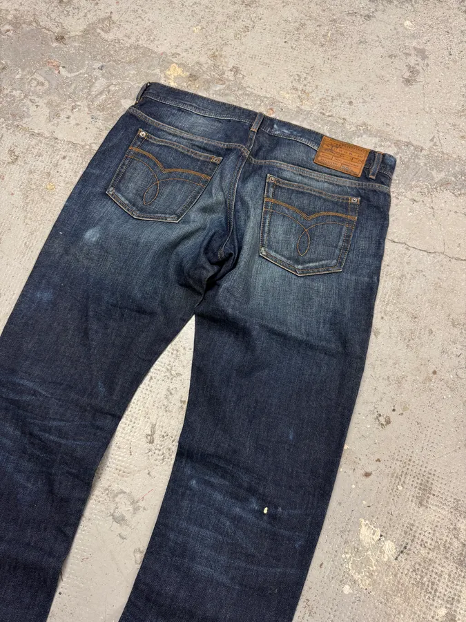 2000s Dolce & Gabbana Blue Eroded Brut Denim Jeans - Image 7