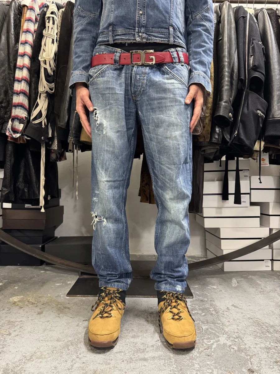 2000s Dolce & Gabbana Blue Faded Denim Jeans - Image 3