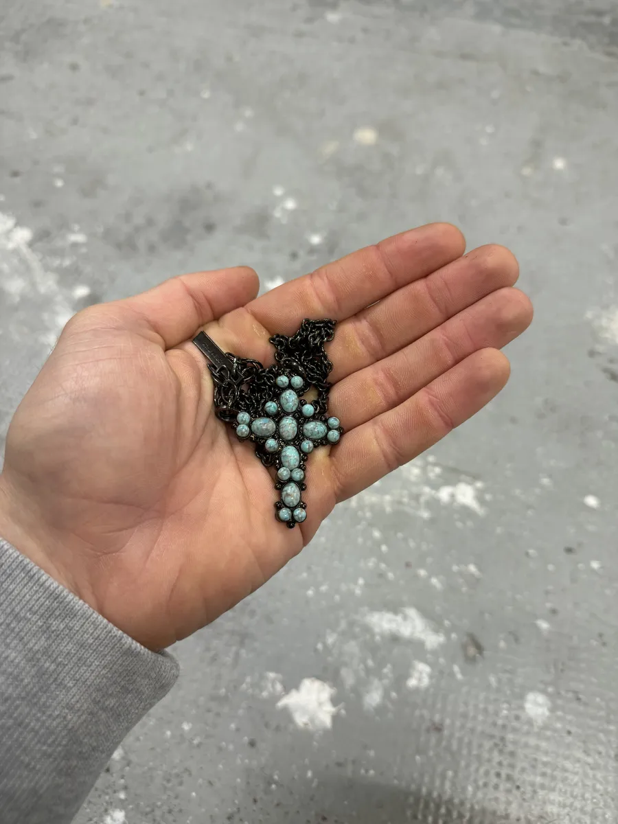 2000s Dolce & Gabbana Blue Onyx Cross Pearl Pendant Necklace - Image 3
